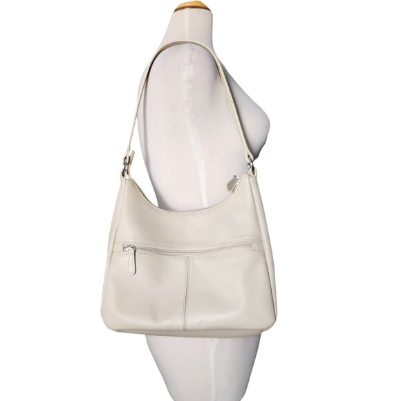 Giani Bernini Women Cream Leather Hobo Bag - Picture 1 of 11
